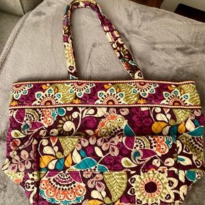 Vera Bradley tote bag